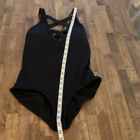 NWT JustFab beautiful black one piece lightly padded bathing suit. - Picture 6 of 10